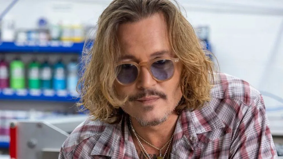 Johnny Depp teeth