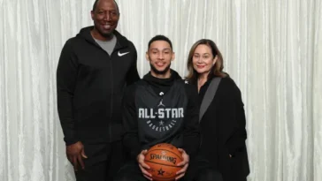 ben simmons parents, Julie and Dave