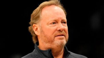 Former bucks coach Mike Budenholzer